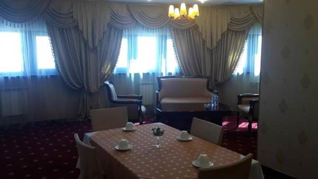 Kazakhstan Hotel Atyraū Eksteriør billede