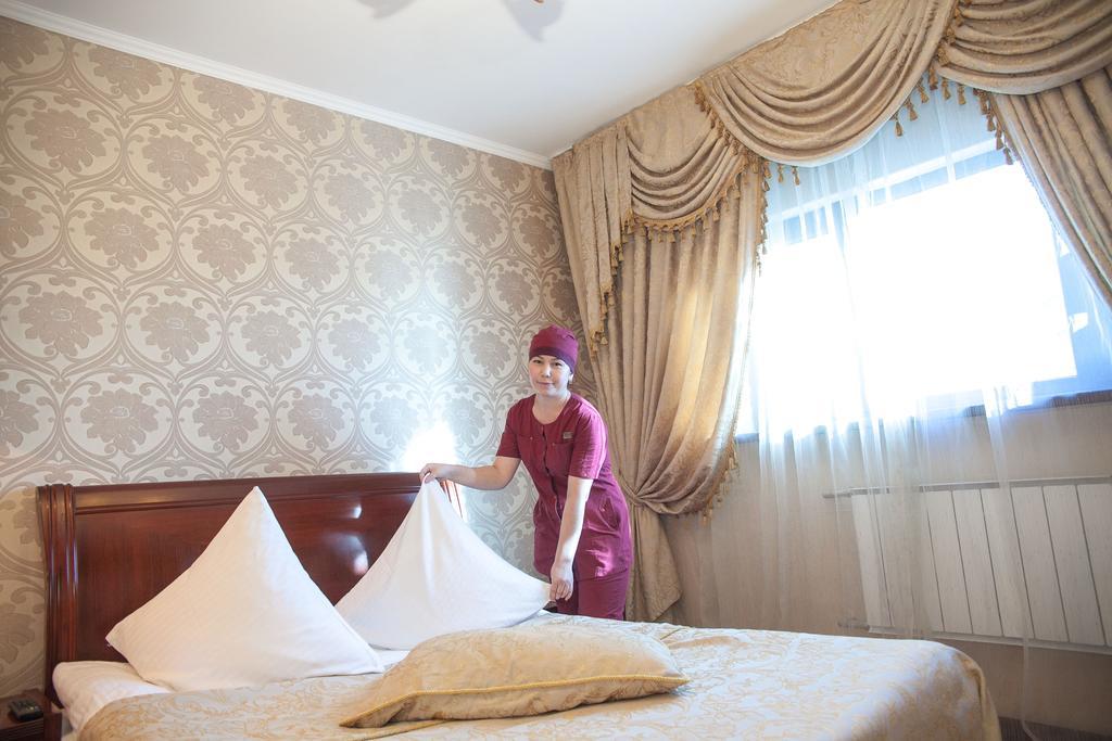 Kazakhstan Hotel Atyraū Eksteriør billede